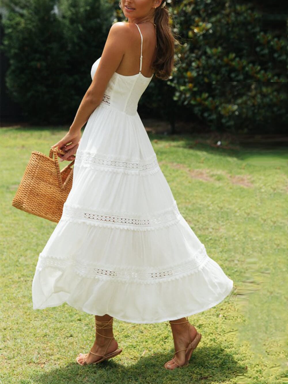 Barbara | Vestido Midi de Encaje con Tirantes