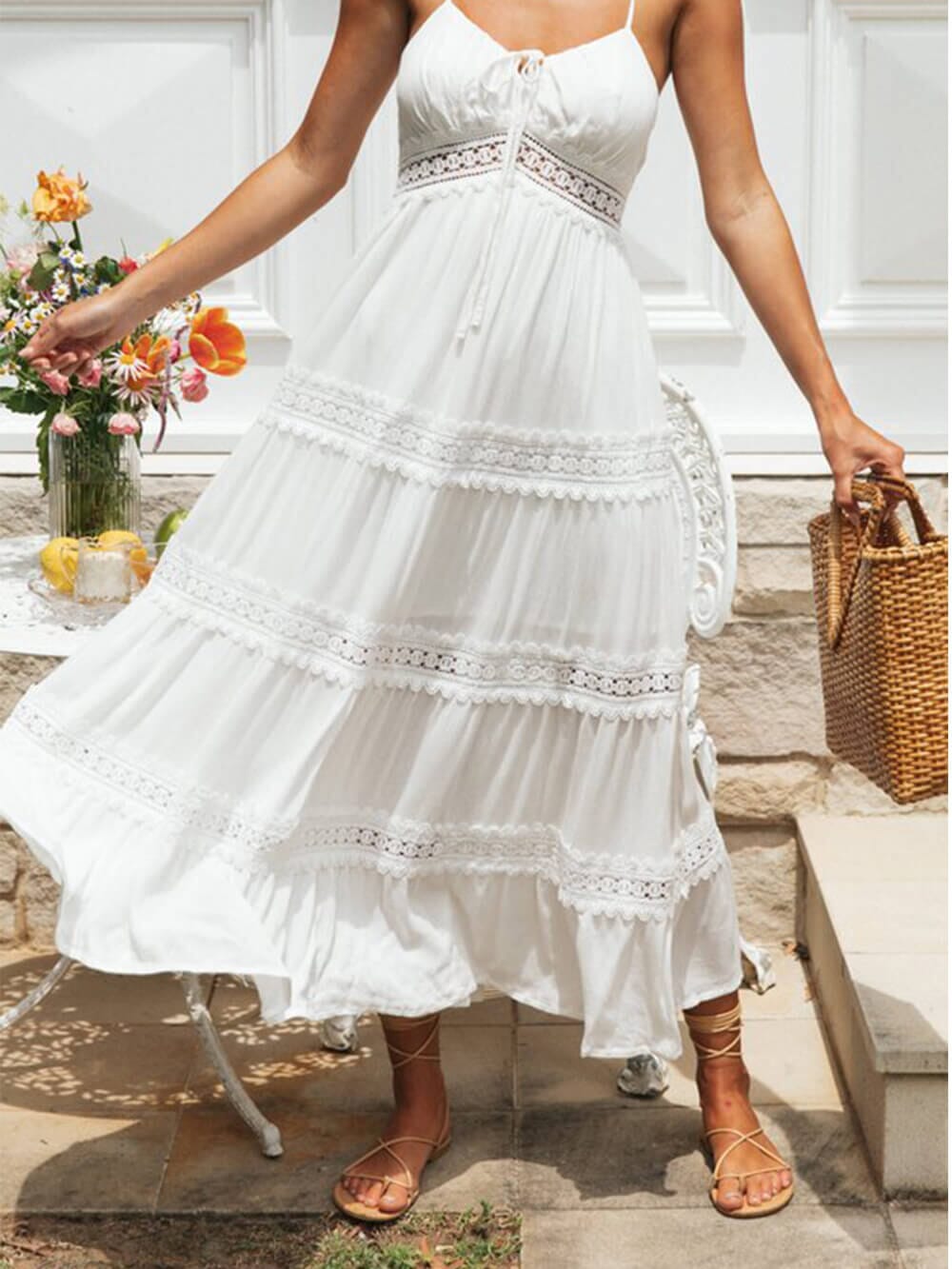 Barbara | Vestido Midi de Encaje con Tirantes