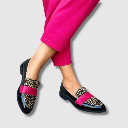 Zoya™ | Mocasines de leopardo con rosa
