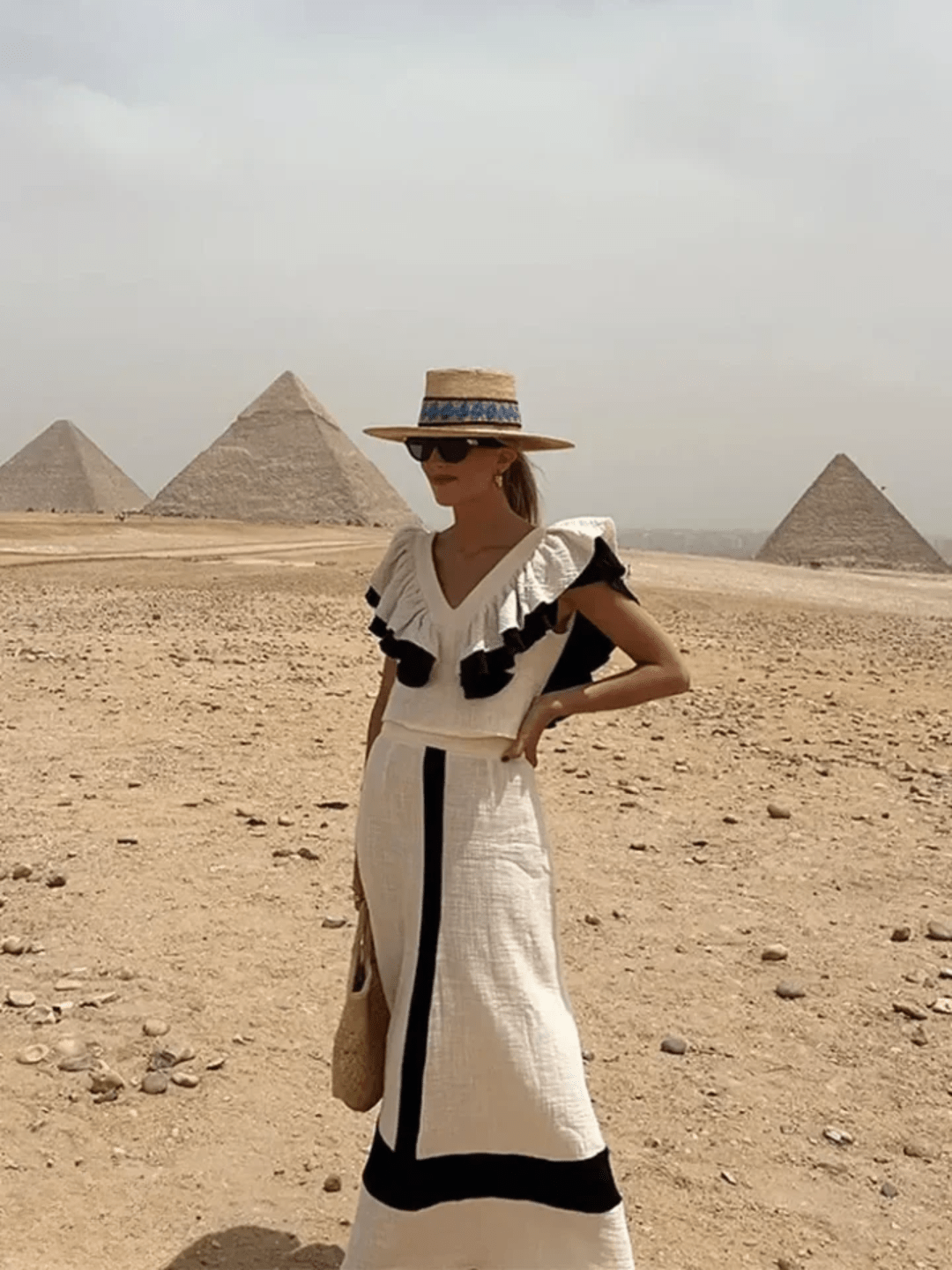 Elysia | Conjunto Elegante con Volantes para el Verano