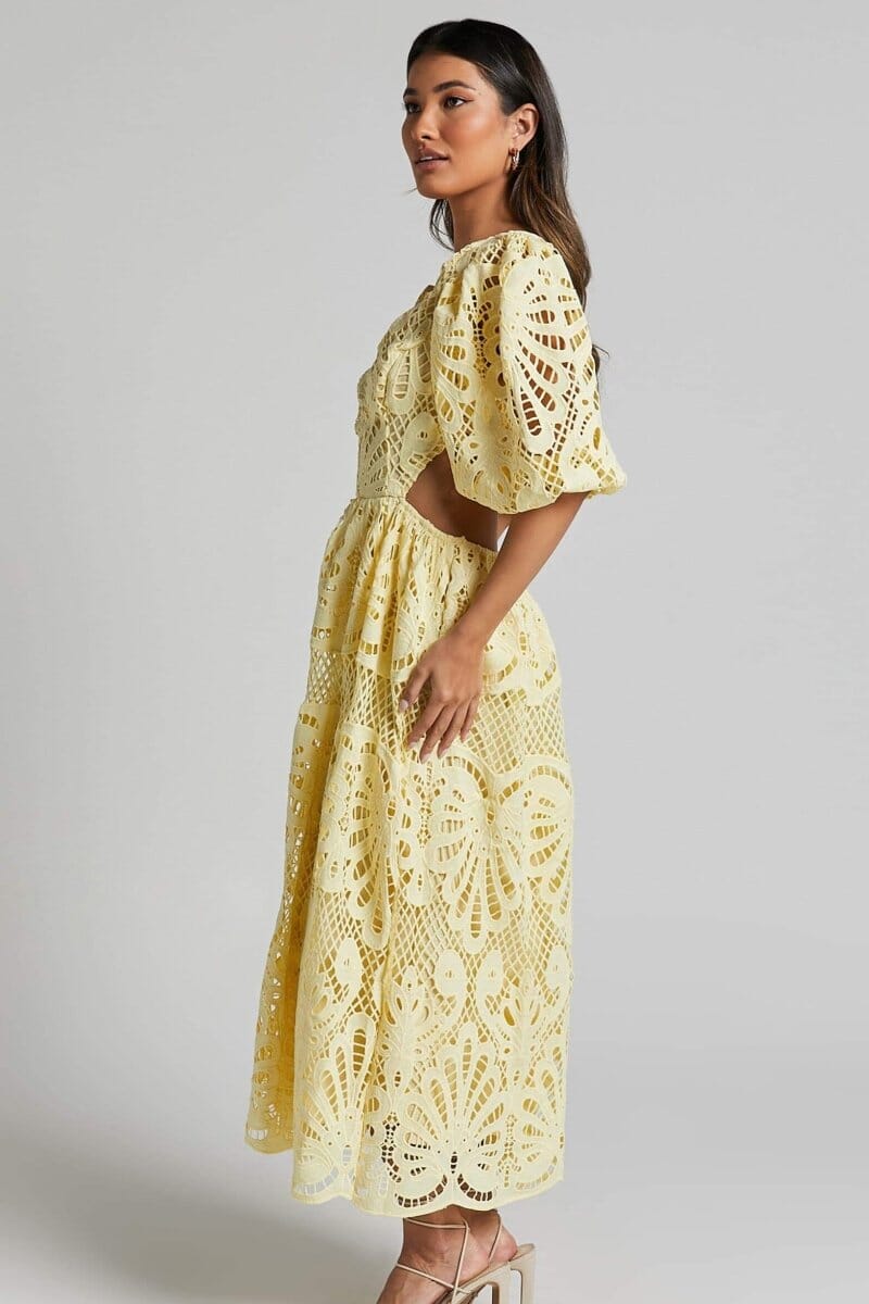 Sandra | Vestido Midi de Encaje Bordado
